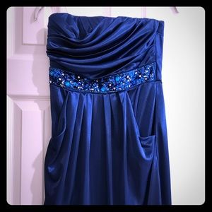 Speeckless dress blue strapless with pockets M
